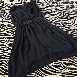 Massimo Dutti - Sleeveless belted dress